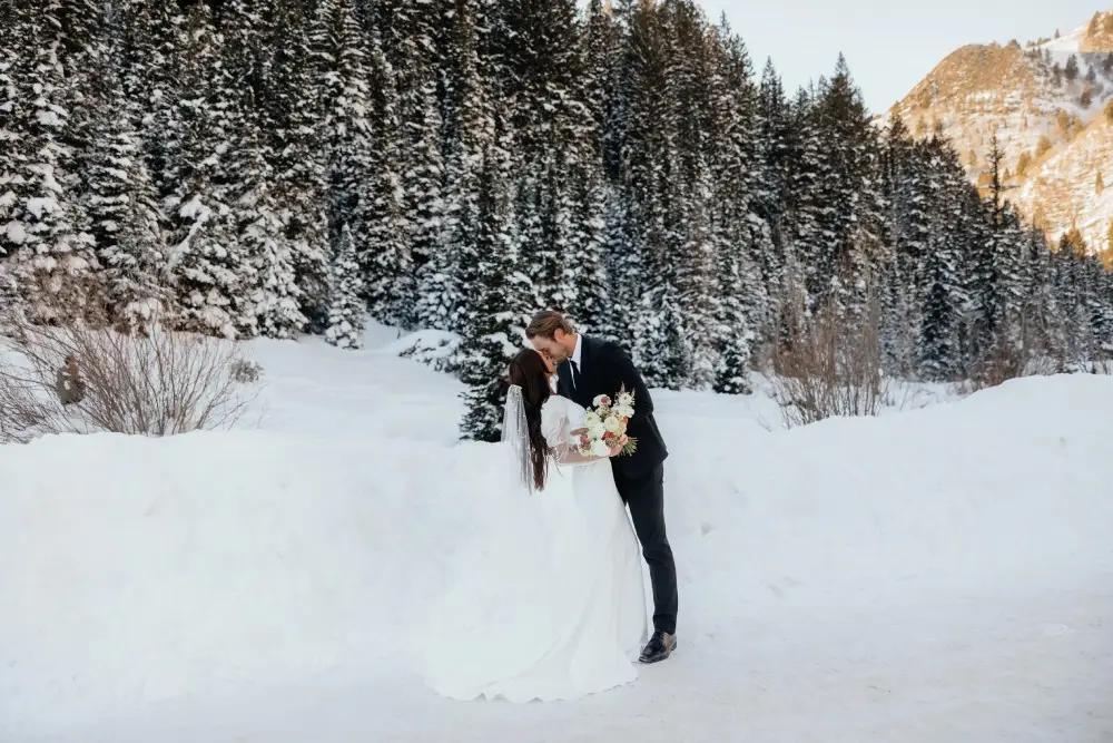 Embrace Winter! Here are the best tips to create your dreamy Winter wedding Image