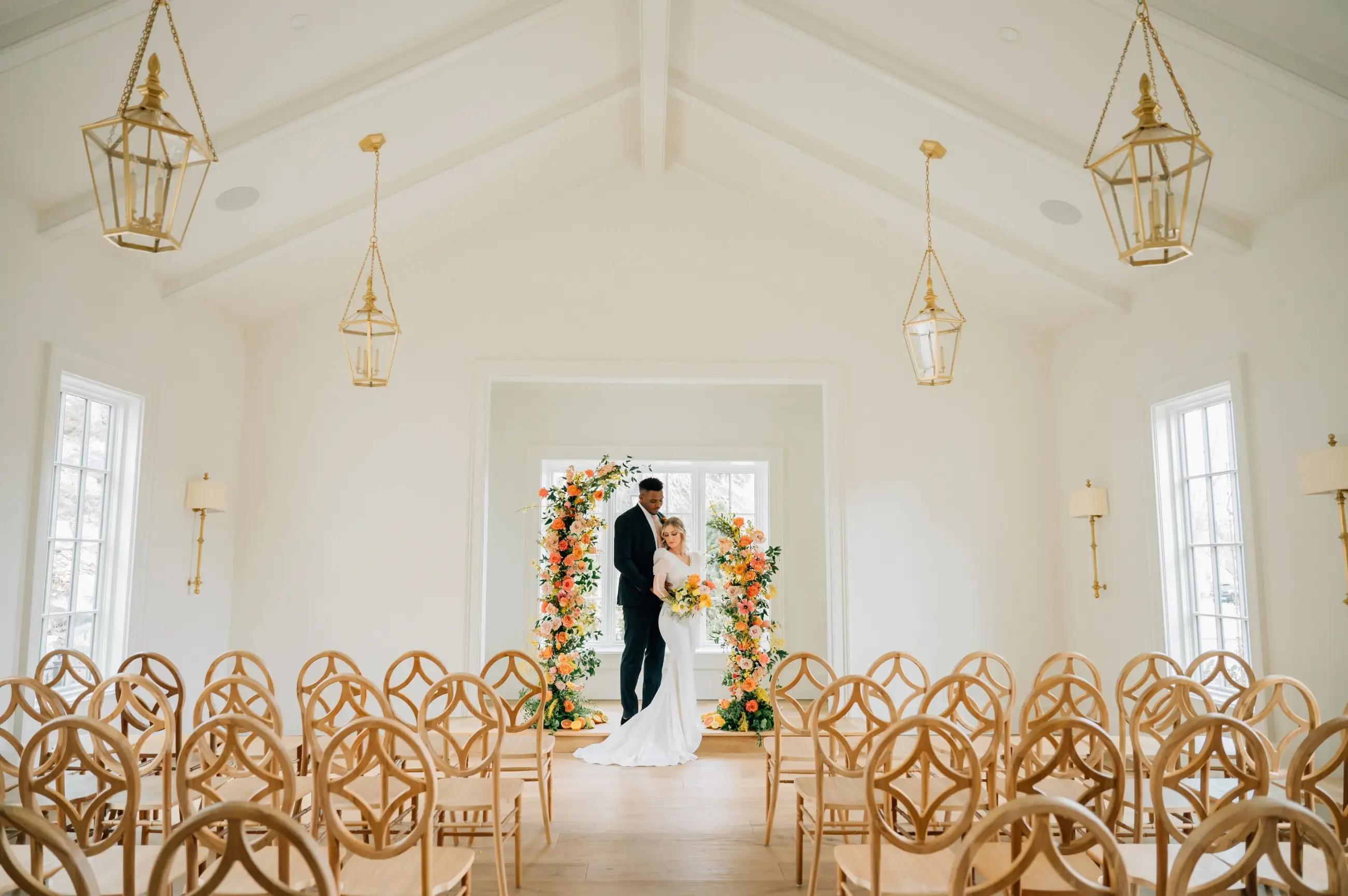 Key Details to Consider When Choosing Your Wedding Venue Image